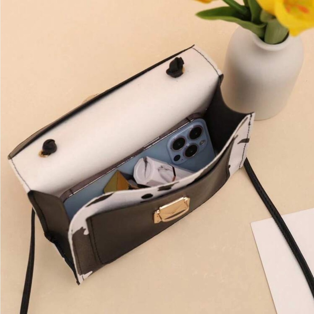 ⚠️Clearance Cow Print Crossbody Bag - Picture 3 of 6